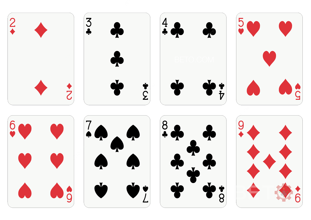 ब्लैकजैक में अन्य कार्ड का मूल्य उन पर लिखे मूल्य के समान ही होता है।