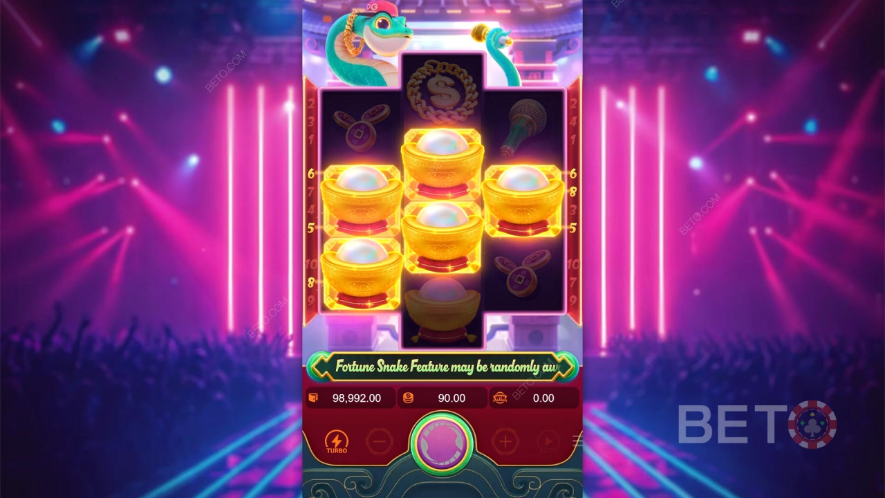 थीम और डिज़ाइन: सांस्कृतिक नियॉन फ्यूजन